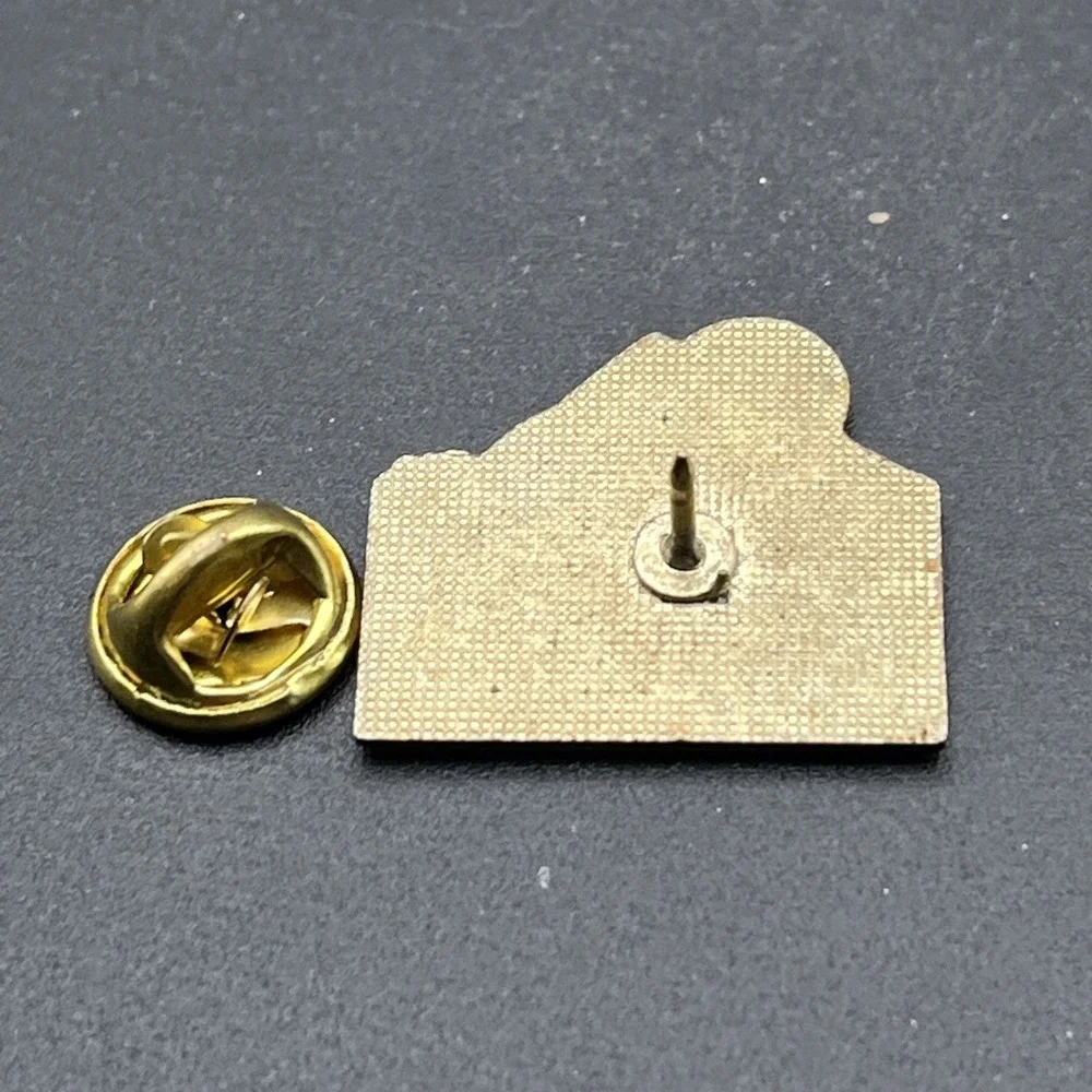 Idaho Timber Delivery Truck United States Of America Lapel‎ Hat Pin